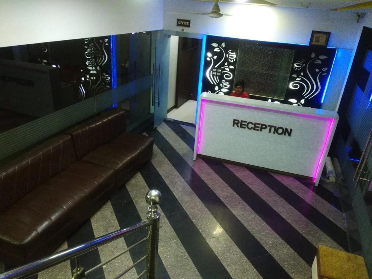 Negi'S Grand By Wb Hotels Kanpur Dış mekan fotoğraf
