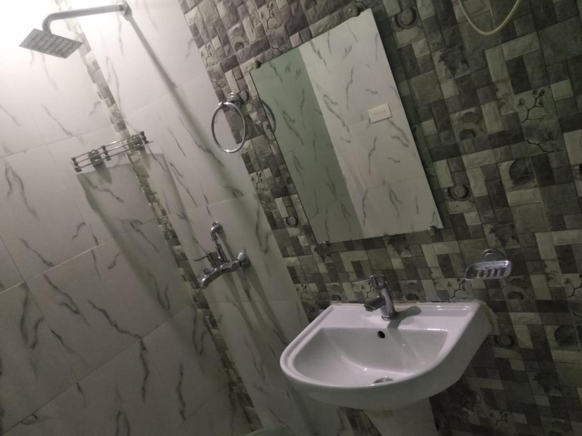 Negi'S Grand By Wb Hotels Kanpur Dış mekan fotoğraf